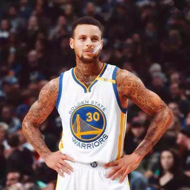 希勒盛赞凯恩，可成为利物浦锋线救星，堪称纪录