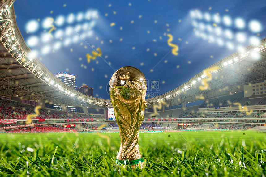 皇马又贡献了一次防守的反面教材 有点像表演赛的踢法