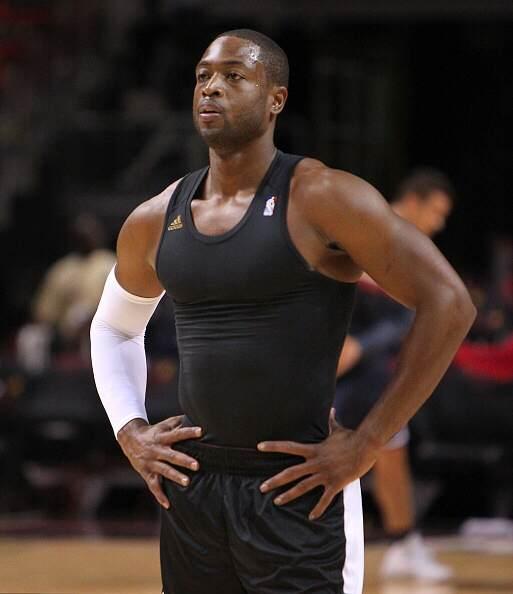 CW：阿森纳求购楚阿梅尼传闻不实，皇马很器重他