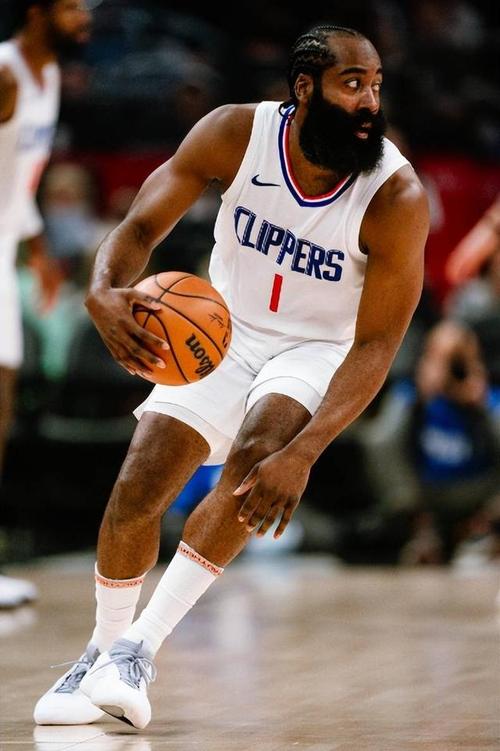 纽约洋基队球员加里·桑切斯在缩水赛季打击率跌破 1 成 5