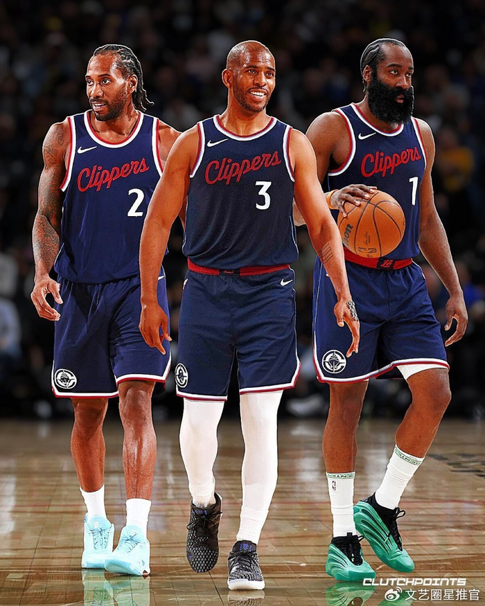 风中有朵雨做的云？曼城新赛季二客球衣曝光：灵感源自雨滴