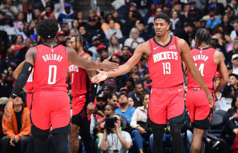 亚冠精英赛积分榜：成都和海港仍列10和12位，町田升至次席