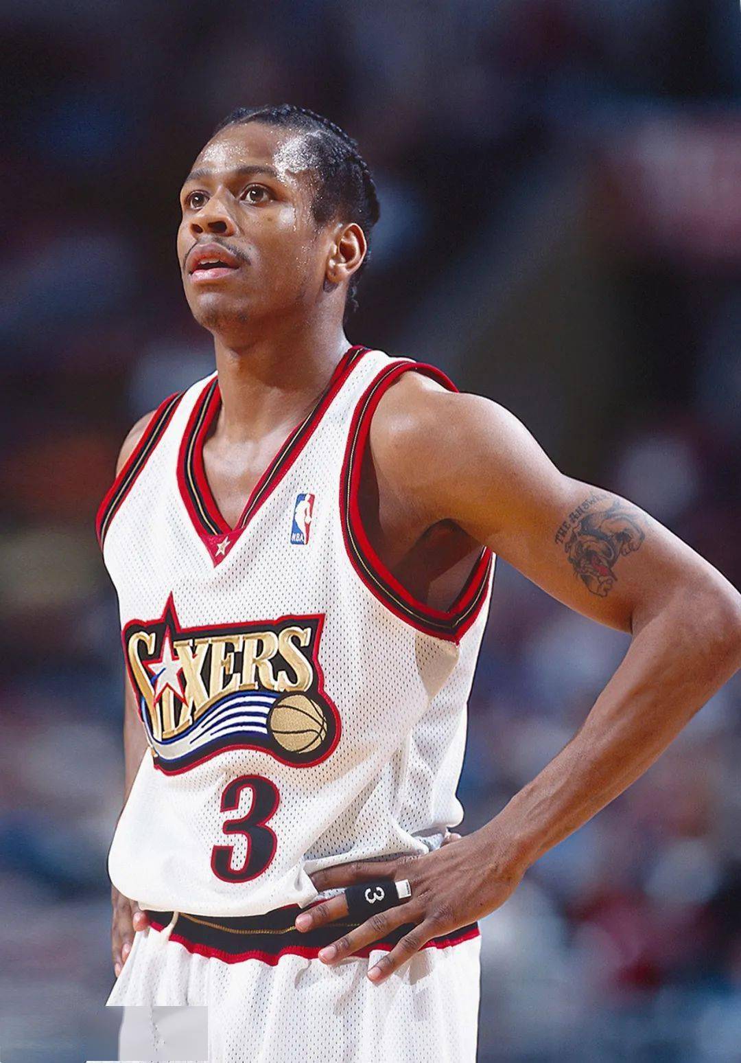 官方：多特门将迈尔续约至2027年